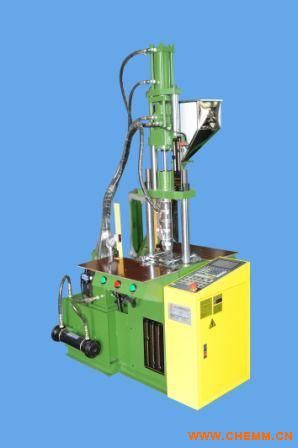 山東立式注塑機